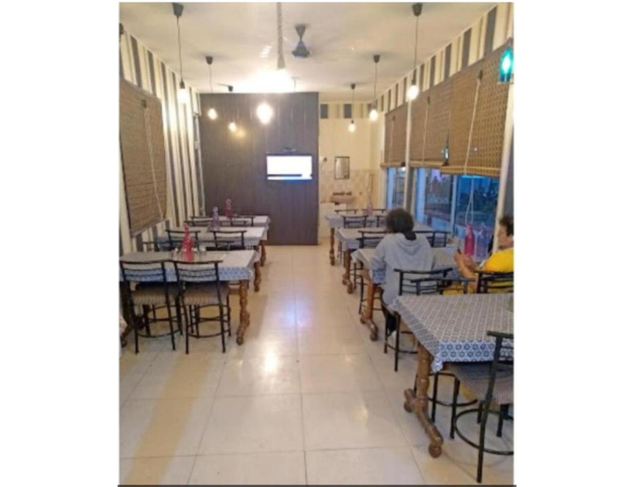 Hotel Anmol & Restaurant, Rudraprayag Luaran gambar
