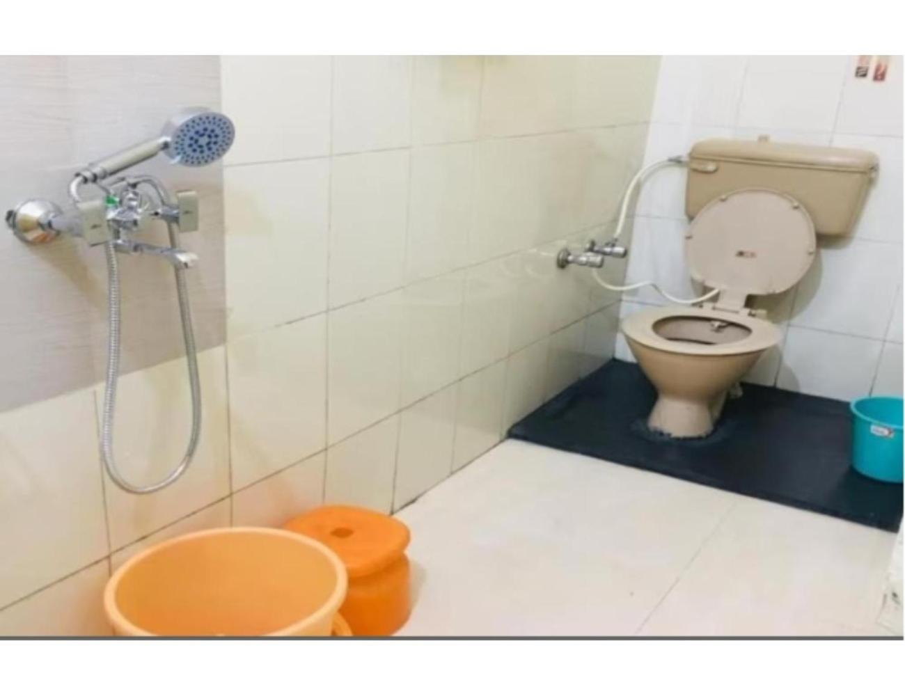 Hotel Anmol & Restaurant, Rudraprayag Luaran gambar